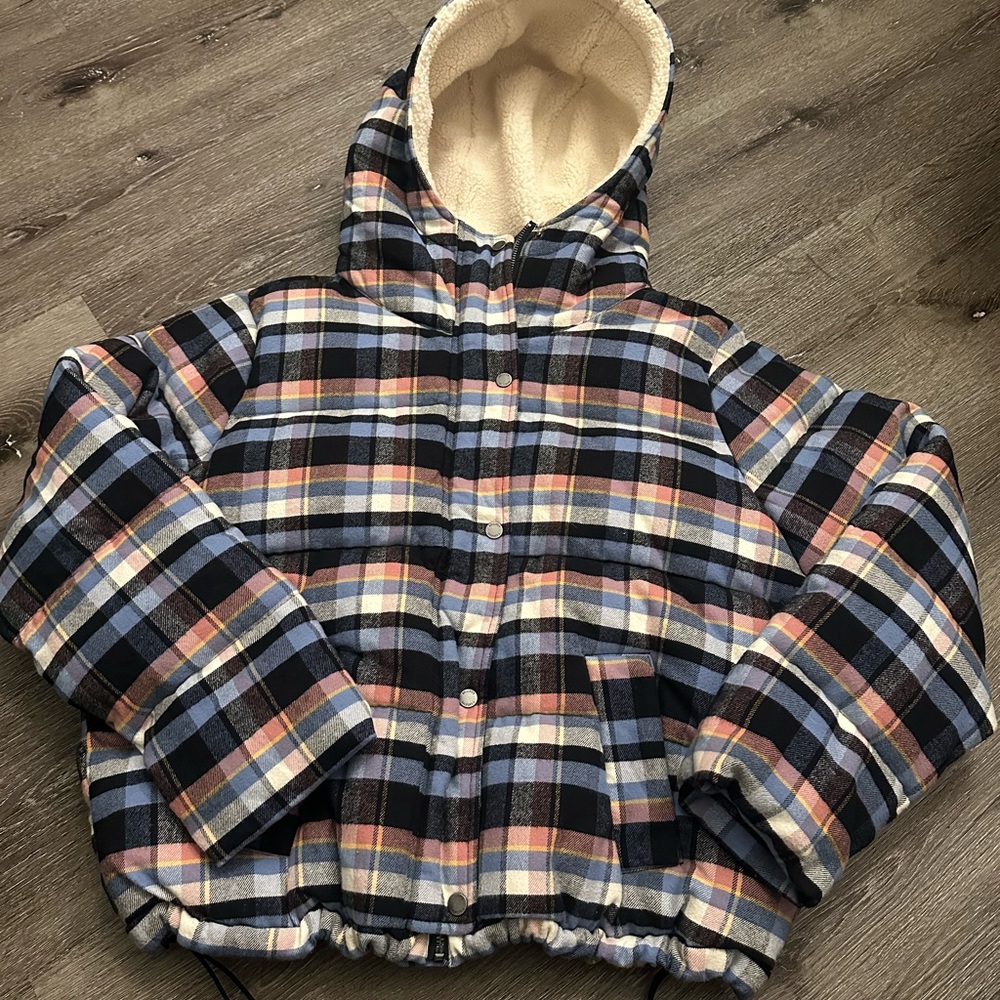 Hollister Multicolor Plaid Puffer Jacket